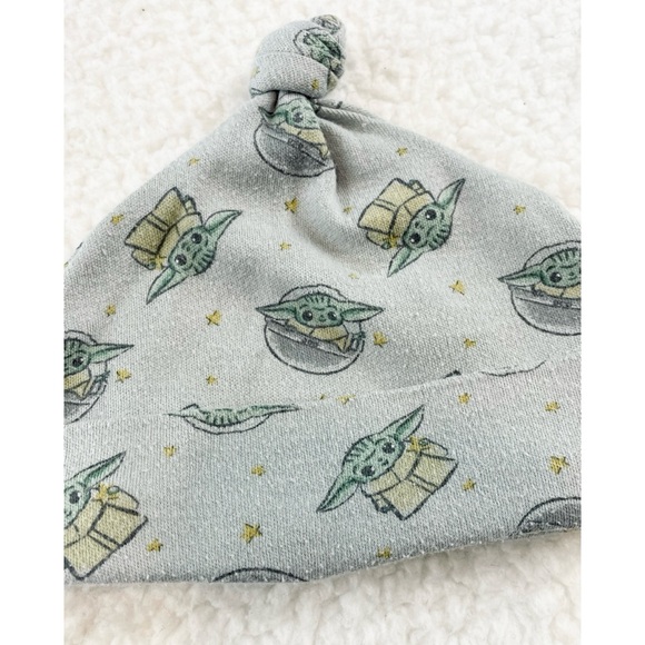 STAR WARS • Grey/Multi Baby Yoda Beanie Hat - Picture 8 of 9
